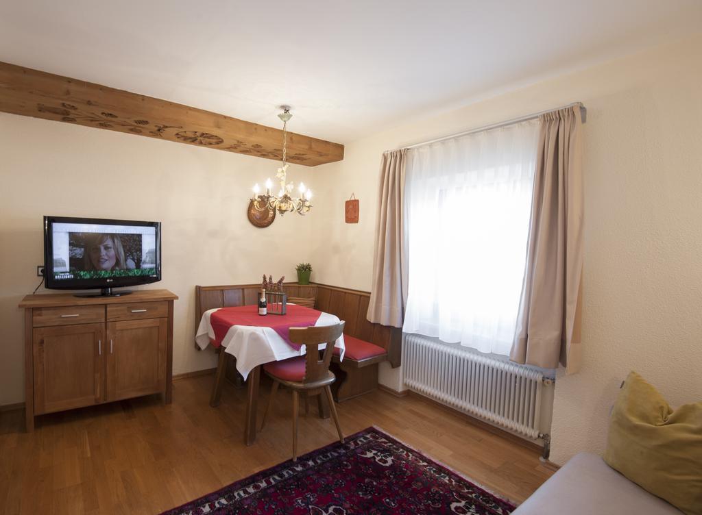 Haus Andreas Lejlighed Seefeld in Tirol Værelse billede